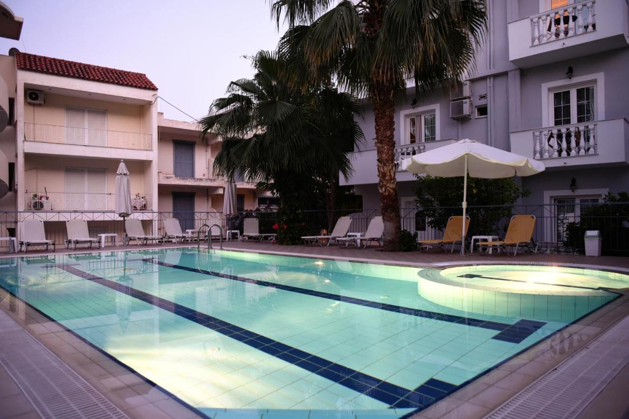 Skalidis Apartments Tolo Ngoại thất bức ảnh